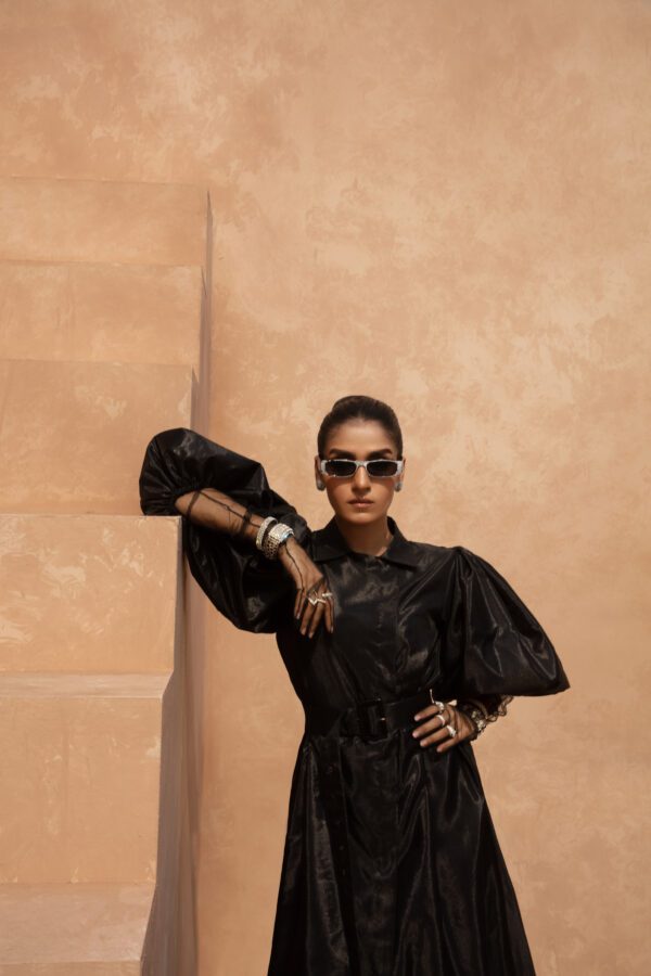 Black Puffy Sleeves Midi Dress - Image 3